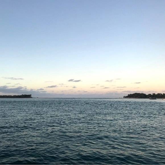 ABOUT ME 💓💓 - Picture 1 of 1